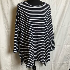 Umgee - 2x - high/low, 3/4 sleeve, casual striped top